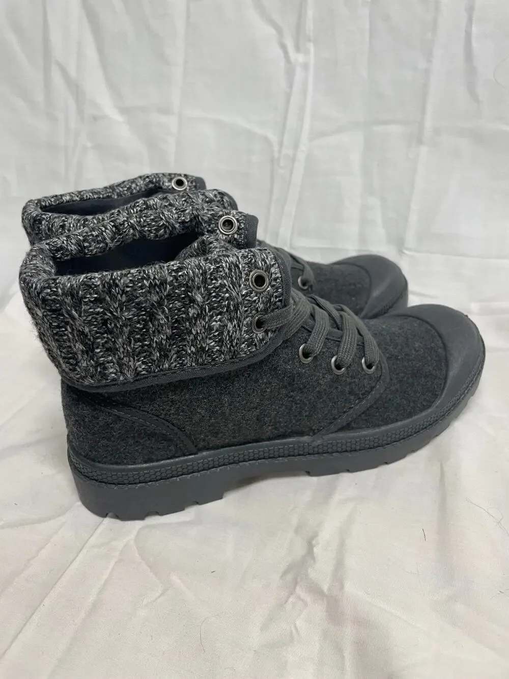 Rocket Dog Women's Boots Size 7 Charcoal Gray Style PilotJP Zip Up New
